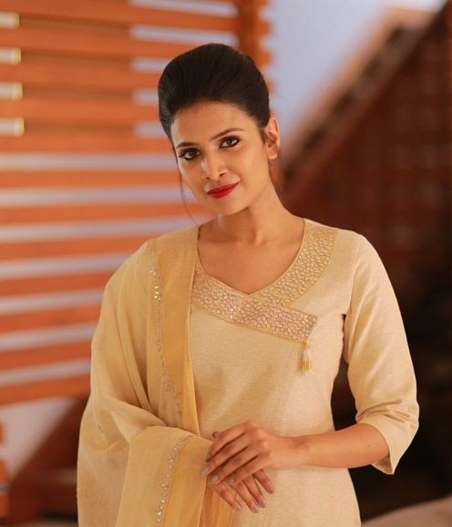 Salwar neck designs for stitching on sale